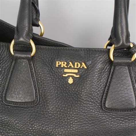 prada vitello daino tote price